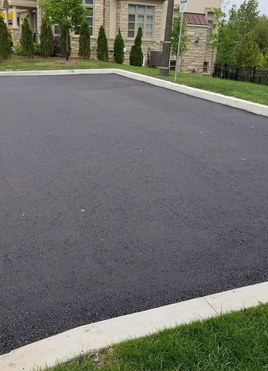 Parking Lot Paving Services Hamilton, Burlington, Cambridge, Kitchener